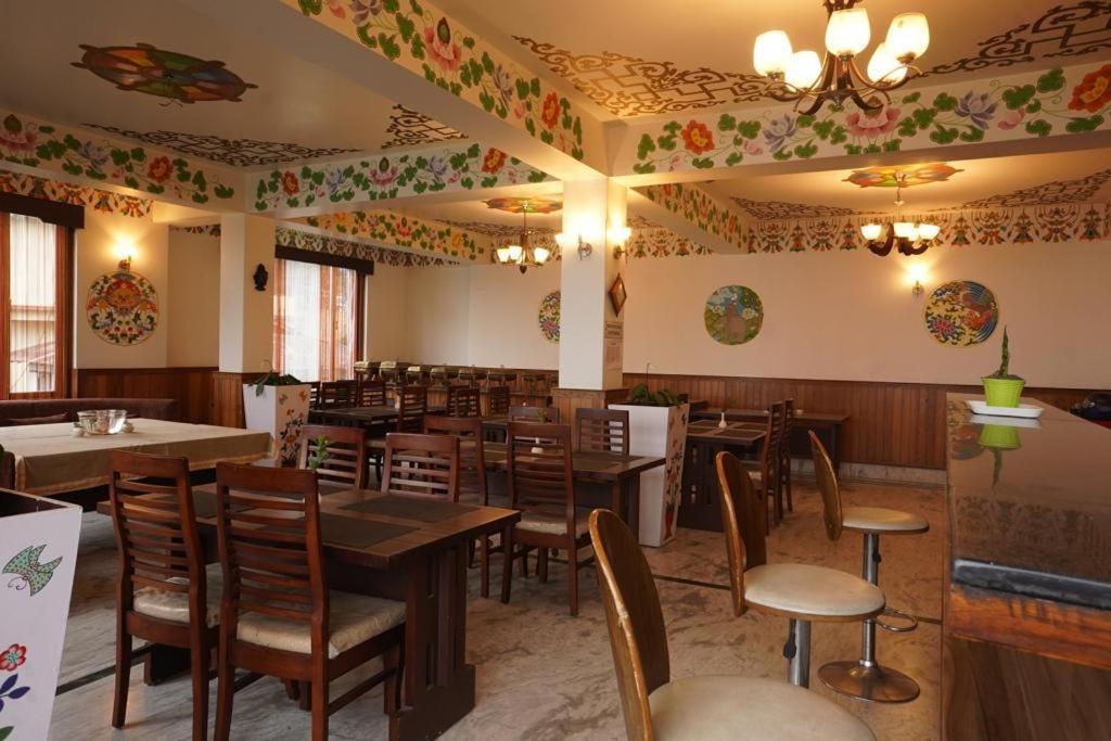 Dwang Rumtek Resort Tādong Екстериор снимка